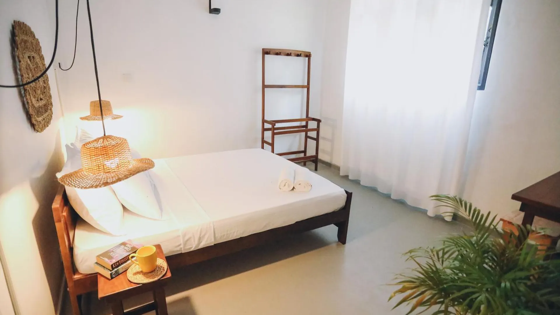 Island Diaries Hostel Katunayake Sri Lanka