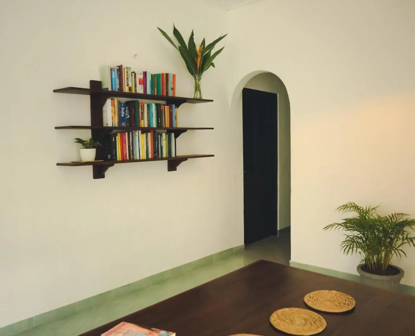 Guest house Island Diaries Hostel Katunayake