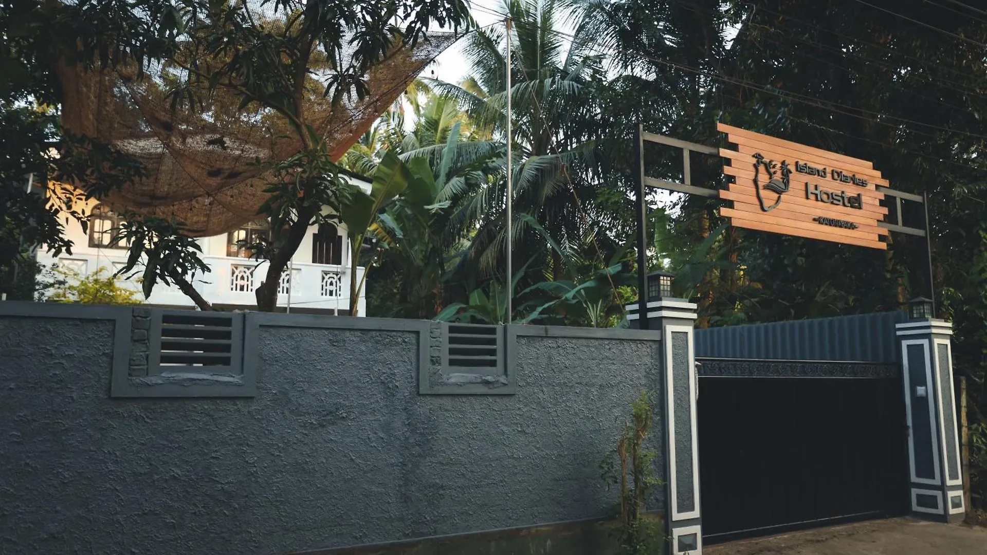 Guest house Island Diaries Hostel Katunayake