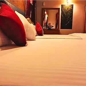 Hotel Ared, Katunayaka